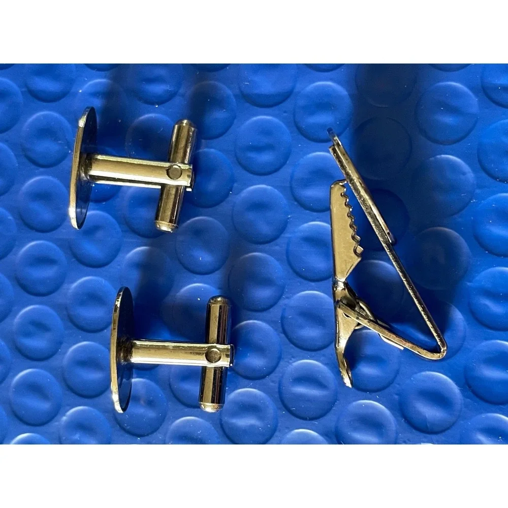 Abraham Lincoln Freedom Silver Tone Vintage Unbranded Cufflinks Tie Clip Set